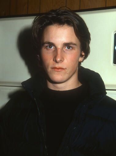 Christian Bale 18th Birthday, Chris Bale, Batman Christian Bale, 90s Actors, Christian Bale, Friends Are Like, Cutie Patootie, Celebrity Photos, Celebrity Crush