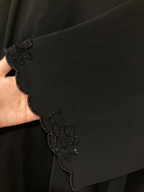 New Style Burqa Design, Beaded Abaya Designs, Abaya Embroidery Design, Embroidered Abaya, Simple Long Dress, Abaya Designs Latest, Embroidery Fashion Detail, Simple Hand Embroidery Patterns, Black Abaya