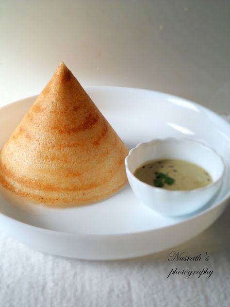 Paper Dosa, South Indian Dosa Recipe, Indian Dosa Recipe, Masala Dosa Recipe, Indian Beef Recipes, Indian Soup, Breakfast Essentials, Masala Dosa, Food Factory