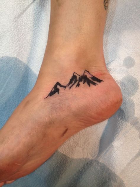 #foot #tattoo #tattoos #ideas #designs #men #formen #menstattooideas Mehndi Hands, Small Mountain Tattoo, Berg Tattoo, Cute Foot Tattoos, Small Foot Tattoos, Mountain Tattoo Simple, Tattoos Pinterest, Mountain Tattoo Design, Simple Tattoos For Women