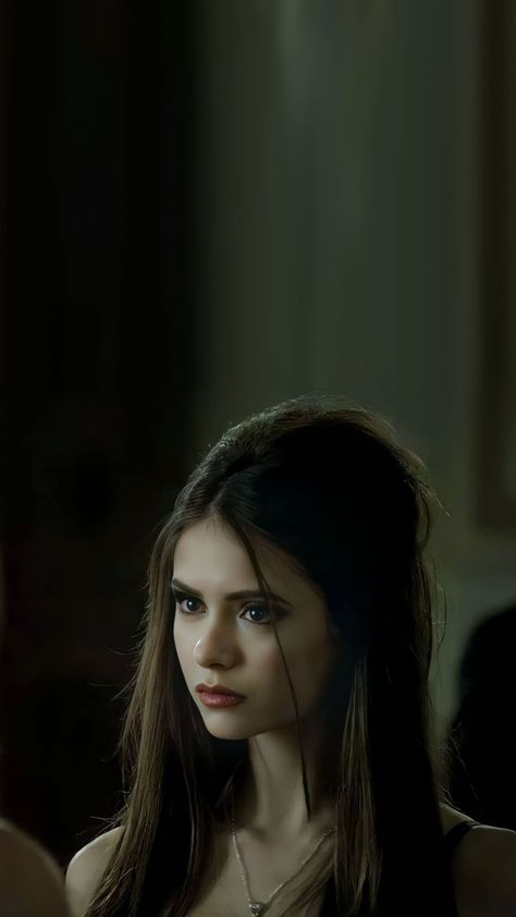 Katherine Pierce Images, Katherine Pierce Hot Pics, Kathrine Pierce Make Up, Kathrine Pierce Wallpaper, Kathrine Pierce Aesthetic, Katherine Pierce Hair, Helpless Romantic Aesthetic, Nina Dobrev Aesthetic, Elena Gilbert Wallpaper