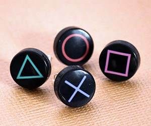 Y'know, I think I have a dead controller. I'm going to have to make these. Button Earrings, Black Gift Boxes, Gamer Gifts, Tattoos And Piercings, Post Earrings, Playstation, Sake, Things I Want, Earring Set