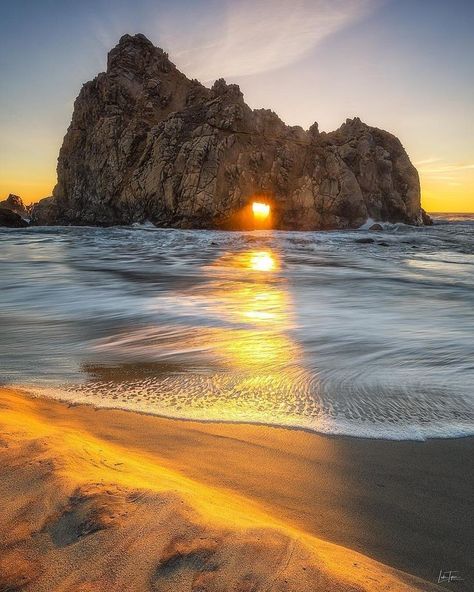 Pfeiffer Beach, New York Tours, California Photos, Scenic Photos, Photography Challenge, Gorgeous Sunset, Destination Voyage, Adventure Tours, Beach California