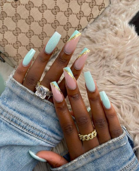 Turquoise Nail Designs, Nails Floral, Girls Nail Designs, Aqua Nails, Turquoise Nails, Sassy Nails, Dope Nail Designs, Acrylic Nails Coffin Short, Short Acrylic Nails Designs