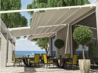 Wall-mounted pergola FT1 SOLO TETTO - Stil Tende di Vito Fusco Polycarbonate Awning Design, Corner Hanging Awnings, Clear Awning, Deck Dining Area, Over Door Awnings 6’ Out, Wall Mounted Pergola, Deck Shade, Garden Awning, Retractable Roof