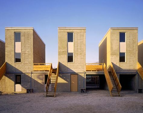 Social housing in Chile by Architect Alejandro Aravena Social Housing Architecture, Collective Housing, Low Cost Housing, Open Source Projects, Santiago Calatrava, Social Housing, Row House, Countries Around The World, Aarhus