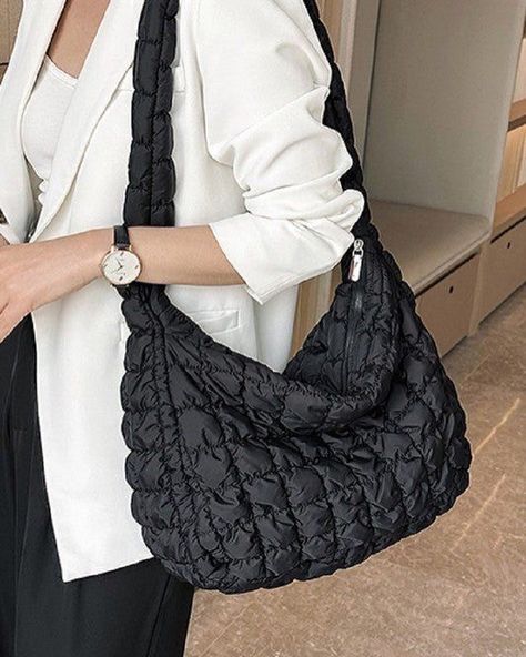 Puffer Bag // SOLD! N4,000 Swipe for styling inspo (image source @pinterest) Puff Quilt, Quilted Crossbody Bag, Stylish Shoulder Bag, Carry All Bag, Quilted Bag, Romper Pants, China Fashion, Trending Dresses, Crossbody Strap