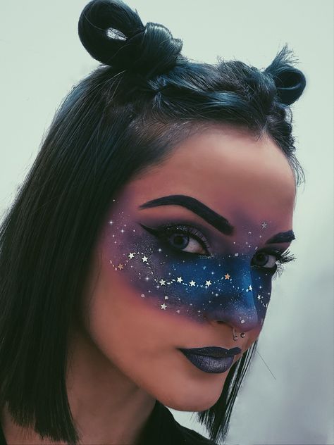 Cosmic Witch Makeup, Moon Fairy Makeup, Celestial Witch Makeup, Space Themed Makeup, Space Eyeshadow, Night Sky Makeup, Constellation Makeup, Galaxy Eye Makeup, Galaxy Makeup Looks