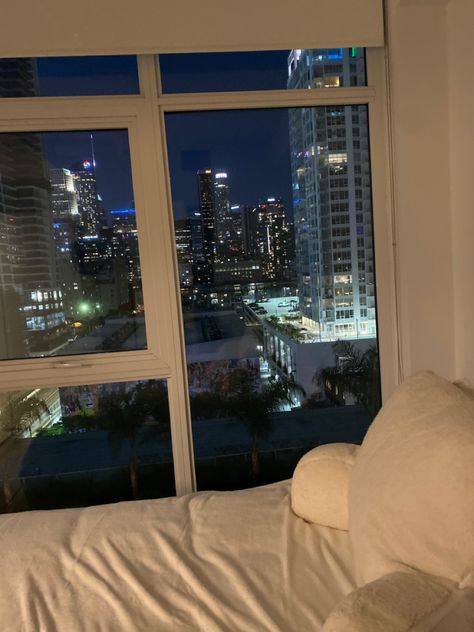 Korea Apartment Aesthetic, Loft Apartment Korea, South Korea Apartment, Apartment In Korea, South Korea Apartment Aesthetic, Seoul Apartment View, View From Apartment At Night, Apartments In South Korea, Condo View Night