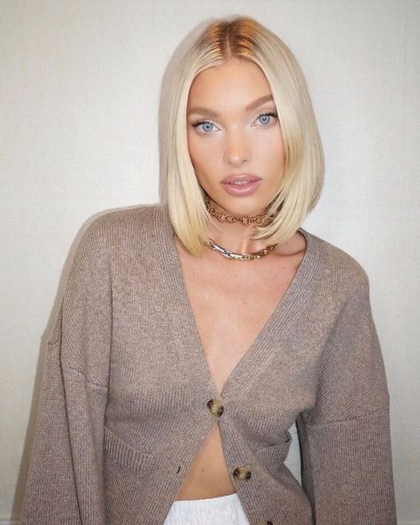 Elsa Hosk Style, Elsa Hair, Natural Glam, Elsa Hosk, Hair Shades, Makeup Makeover, Short Blonde, Short Blonde Hair, Style Outfits