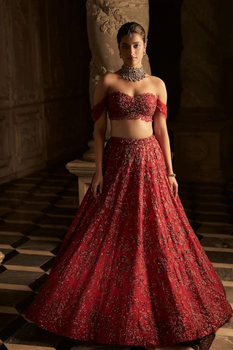 Lehengas – Seema Gujral Seema Gujral Red Lehenga, Red Wine Lehenga, Dark Red Lehenga Bridal, Bridal Lehenga Blouse Designs Latest, Seema Gujral Bridal Lehenga, Dark Red Indian Wedding Dress, Red Traditional Dress Indian, Lehenga Blouse Designs Crop Tops, Dark Red Lehenga