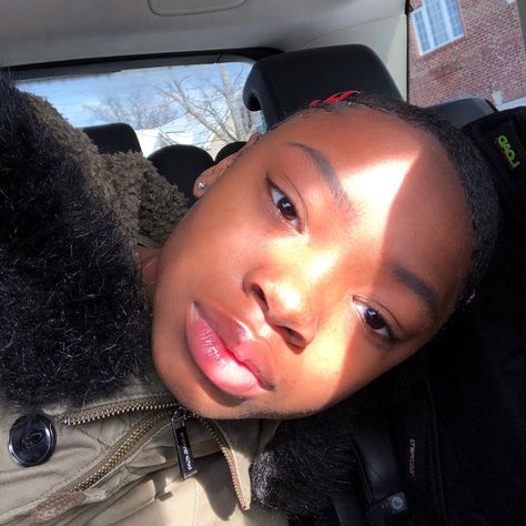 princess jay on Instagram: “you got games on yo phone ? • • •I rlly don’t know if these are cute or not🤧💜 • • •y’all I was breaking my neck for this sunlight😂 • •…” Princess Jay, Juicy Lips, Got Game, Natural Hairstyles, Don T Know, Face Claims, Youtubers, Jay, Beauty Hacks