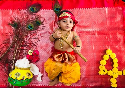 Sri Krishna Janmashtami Baby Photoshoot, Janamastmi Baby Photoshoot Ideas, Krishna Janmashtami Baby Photo Shoot, Janmastami Theme Baby Photos, Krishna Ashtami Baby Photoshoot, Gokulashtami Baby Photoshoot, Baby Boy Krishna Photoshoot, Krishnashtami Baby Photoshoot, Krishna Jayanthi Baby Photoshoot