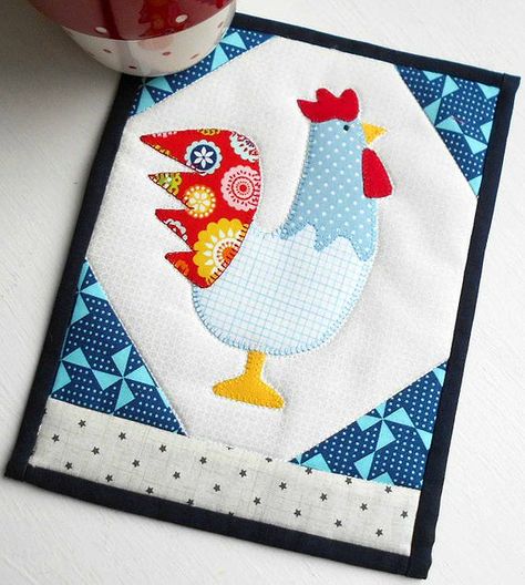 Mug Rug Pattern, Christmas Antlers, Mini Patchwork, Christmas Mug Rugs, Mug Rug Tutorial, Squares Design, Chicken Quilt, Mug Rug Patterns, Etsy Christmas