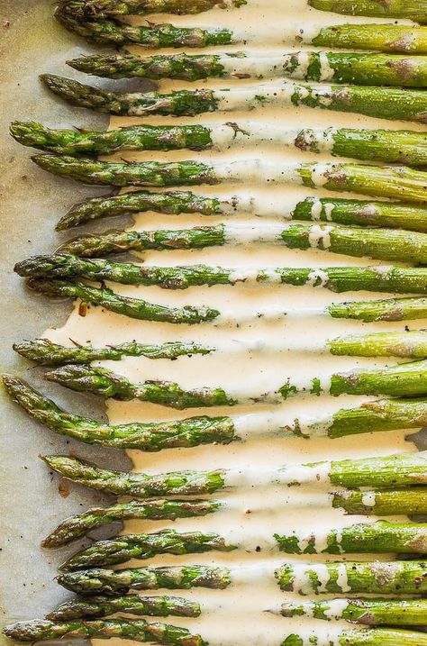 Oven Roasted Asparagus with Hollandaise Sauce - Prepared with just a few simple ingredients, this Oven Roasted Asparagus is a delicious springtime side dish perfect for Easter, Mother's Day, or any day! #asparagusrecipes #Easter #sidedish #ketorecipe #lowcarb #hollandaisesauce #asparagus Quick Hollandaise Sauce, Asparagus With Hollandaise Sauce, Asparagus With Hollandaise, Ham And Cabbage Soup, Asparagus Sauce, Ways To Cook Asparagus, Cook Asparagus, Easy Hollandaise Sauce, Grilled Asparagus Recipes