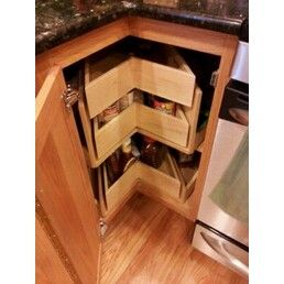 Treehouse Homes: Lazy susan alternatives. Kitchen Cabinets Ideas Design, Treehouse Homes, Lazy Susan Makeover, Lazy Susan Cabinets, Kitchen Lazy Susan, Home Organization Kitchen, Over The Fridge, Lazy Susan Cabinet, Lazy Susan Organization