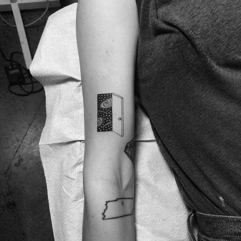 Cosmic door tattoo on the right forearm Door Tattoo, Square Tattoo, Aesthetic Tattoos, Small Door, Black Ink Tattoos, Simplistic Tattoos, Popular Tattoos, Minimal Tattoo, Forearm Tattoos