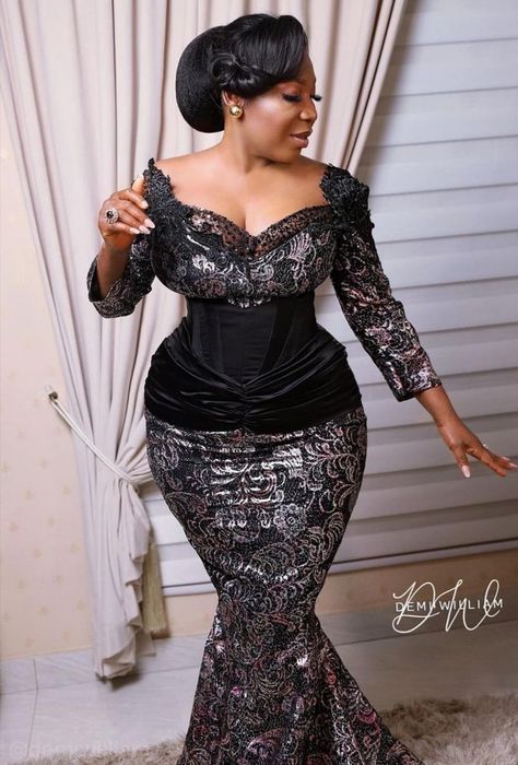 Damask Styles For Nigerian Women, Damask Dress Styles Nigeria, African Maternity Dresses, Lace Dress Classy, Nigerian Lace Styles Dress, Nigerian Lace Styles, African Attire Dresses, African Lace Styles, African Fashion Skirts