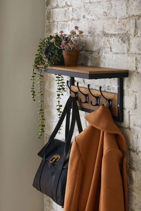 Coat Hooks Hallway Small Entryways, Hallway Coat Storage, Coat Hooks Hallway, Small Porch Decor, Coat And Shoe Storage, House Hallway, Black Hallway, Hallway Makeover, Entryway Hooks