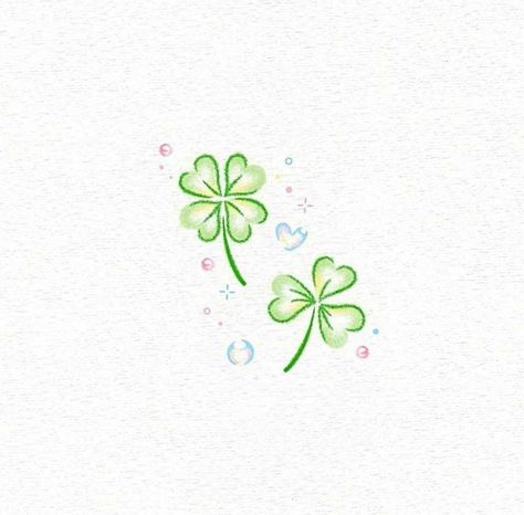 Thailand Tattoos, Finger Tattoos Words, Four Leaf Clover Tattoo, Shamrock Tattoos, Cool Nature, Clover Tattoos, Mini Doodle, Small Pretty Tattoos, Simple Tattoo Designs