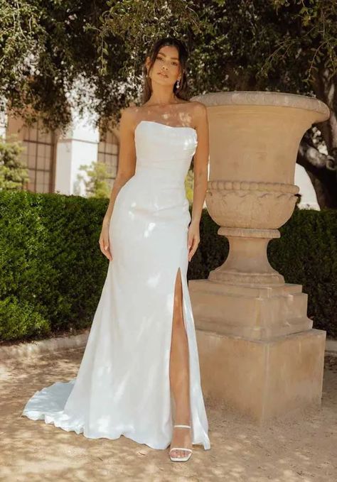 Wedding Dresses June, Bandeau Wedding Dress, Tube Wedding Dress, Beckham Wedding, Empire Style Dress, Split Wedding Dress, Strapless Wedding Dress Mermaid, Satin Mermaid Wedding Dress, Column Wedding Dress