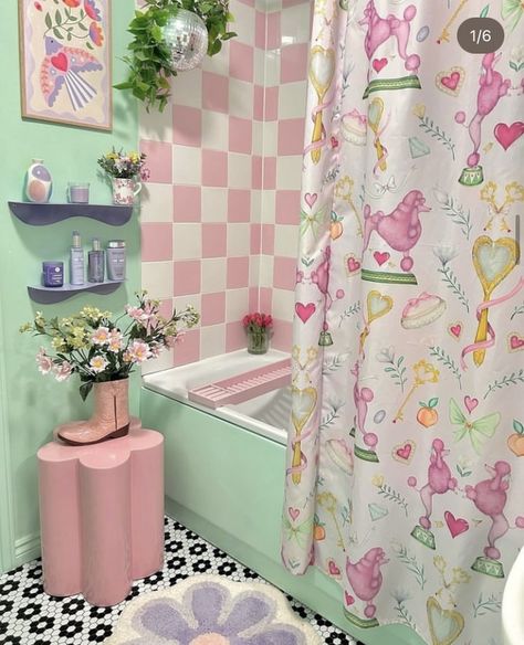 Pastel Bathroom, Pastel House, Casa Vintage, Bathroom Inspiration Decor, Pink Bathroom, Dream House Decor, Aesthetic Room Decor, Bathroom Makeover, House Inspiration