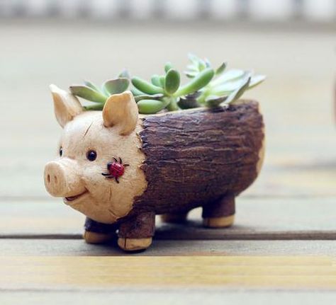 Adorable Mini Piggy Succulent Planter Wedding Decor Vases, Wood Log Crafts, Plant Succulents, Wood Yard Art, Cement Diy, Clay Planters, Animal Planters, Pottery Handbuilding, Diy Wooden Projects