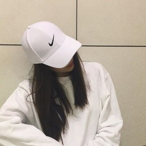 @yamtrill :) Long Hair, Wall, Hair, White, Instagram