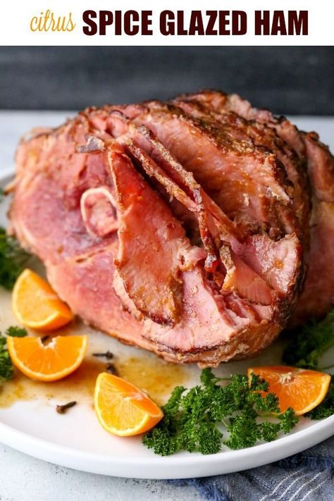 Baked Spiral Ham, Cooking Spiral Ham, Honey Baked Ham Recipe, Christmas Ham Recipes, Holiday Ham Recipes, Ham Recipes Baked, Spiral Sliced Ham, Ham Dinner, Honey Glazed Ham