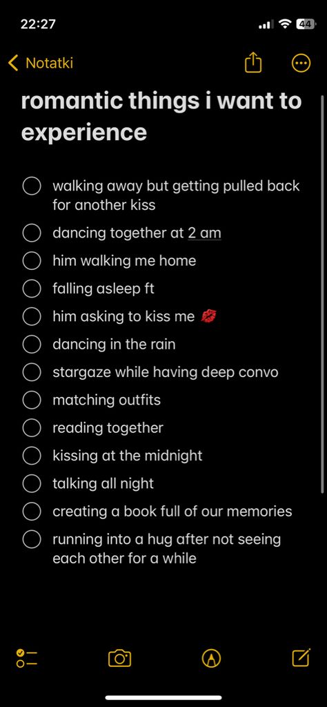 Love Gestures Ideas, Romantic Thing I Want To Experience, Cute Romantic Things To Do For Him, Cute Fall Relationship Goals, Cute Romantic Things I Want To Experience, Romantic Things To Experience List, List Of Couple Goals, Romantic Things To Send Your Boyfriend, Things I Want In A Man