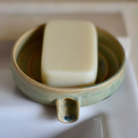 Self Draining Soap Dish, Ceramic Soap Tray, Soap Plate Ceramic, Pottery Toothbrush Holder, Soap Tray Ceramic, Pottery Soap Dishes, Clay Soap Dish Handmade Ceramic, Ceramic Soap Dishes Handmade, Ceramics Pottery Mugs