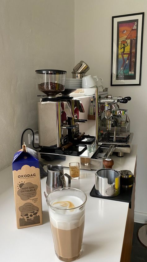 Latte coffee machine milk morning aesthetic At Home Coffee Aesthetic, Espresso Set Up, Making Coffee Aesthetic, At Home Aesthetic, Coffee Board, Coffee At Home, Alcohol Bottles, Home Aesthetic, Coffee Corner