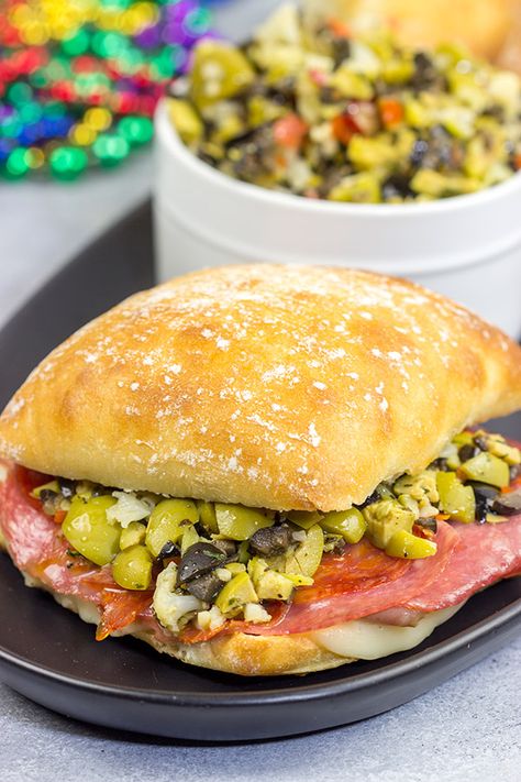 Muffaletta Recipe, Muffaletta Sandwich, Panini Sandwich, Italian Meats, Fall Desserts Easy, Spread Recipes, Seasonal Food, Cured Meats, Wrap Recipes