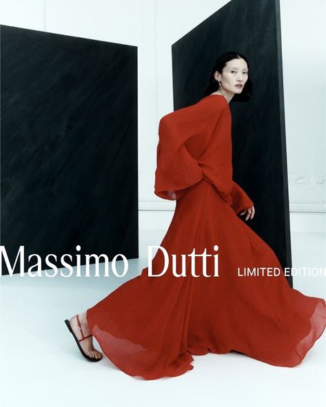 Massimo Dutti Limited Edition Spring 2024: Fashion in Motion Mariacarla Boscono, Hunger Magazine, Massimo Dutti Women, Grace Elizabeth, Exclusive Shoes, Silk Lingerie, Summer Glow, Flowing Skirt, Beauty Editorial