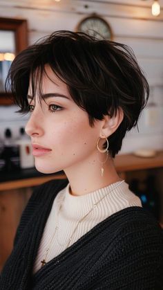 Round Face Female Haircuts, Pixie Short Cut, Short Hairstyle With Undercut For Women, Long Pixie Haircut Straight Hair, Feathered Pixie Cut, Pixie Haircut Thick Wavy Hair, Pixie Haircut Layered, Natural Blonde Pixie, Feathered Short Hair