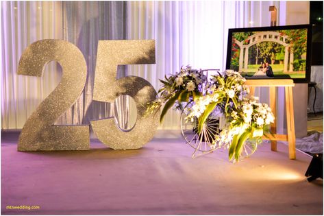 Lovely Black and Purple Wedding Decoration Ideas Check more at https://mtnwedding.com/wedding-decoration/black-and-purple-wedding-decoration-ideas Soiree Decor, 30th Anniversary Decorations, Anniversary Decoration Ideas, 25th Wedding Anniversary Decorations, 25th Anniversary Decorations, Purple Wedding Tables, 50th Wedding Anniversary Decorations, 25th Wedding Anniversary Party, Wedding Anniversary Party Decorations