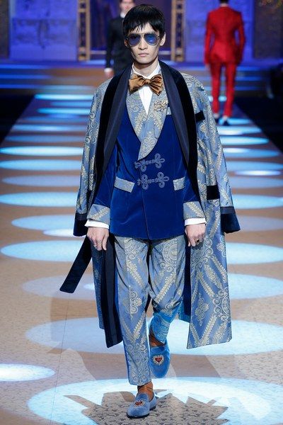 Dolce And Gabbana Menswear, Tailored Suits For Men, Ballroom Fashion, New Look Fashion, Mens Fashion Blazer, Menswear Runway, Fashion Queen, Stylish Mens Fashion, Mens Fashion Fall