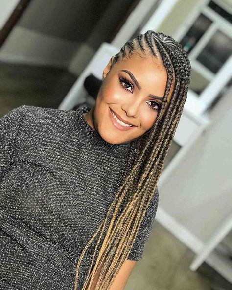 Latest Braid Styles, Cornrows With Box Braids, Lemonade Braids Hairstyles, Cornrows Braids For Black Women, Feed In Braids, Short Box Braids, Feed In Braids Hairstyles, African Hair Braiding Styles, Braided Cornrow Hairstyles