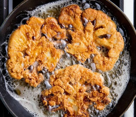 Chicken Fried Cauliflower, Cauliflower Steaks, Fried Cauliflower, Chicken Fried, Diet Foods, Recipes Keto, Cauliflower Recipes, Meatless Meals, Fried Food