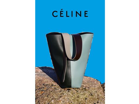 Céline Homepage Summer 2016 Cabas Twisted (landscape) 1 Clutch Photography, Celine Campaign, Bag Campaign, Shoedazzle Shoes, Old Celine, Modern Handbag, Juergen Teller, Lean Belly, Celine Handbags