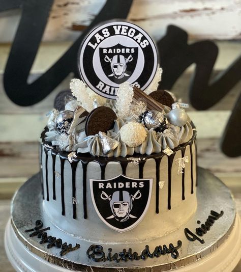 Raider Cake, Raiders Cake, Sneaker Cake, Sport Cakes, Raider Nation, Wedding 2025, Cakes For Men, Cake Pop, Bday Ideas