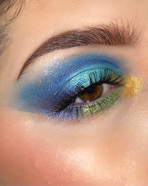 #colorfulmakeup #blue #green #yellow #makeup #eyeshadow #colors Green Yellow Makeup, Blue And Yellow Makeup, Eyeshadow Colors, Yellow Makeup, Yellow Eyeshadow, Green Makeup, School Makeup, Blue Eyeshadow, Blue Makeup