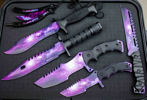 Purple Knife, Kou Diabolik Lovers, Knife Aesthetic, Pandora Bracelet Charms Ideas, Pastel Punk, Pretty Knives, Tactical Gear Loadout, Types Of Knives, Gothic Accessories