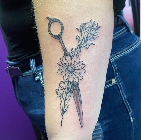 Scissors Tattoo With Flowers, Hairstylist Sleeve Tattoos, Hairdresser Tattoos Scissors, Shears Tattoo With Flowers, Shears Tattoo Cosmetology, Cosmetologist Tattoo Ideas, Hair Shears Tattoo, Cosmetology Tattoos Sleeve, Cosmetology Tattoos Hairstylists