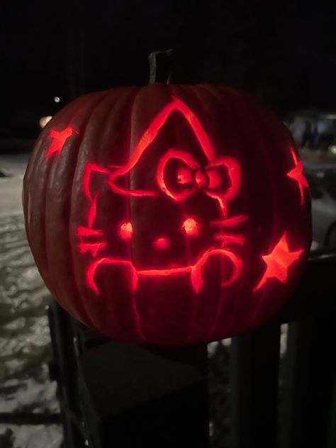 Cute Pumpkin Carving Ideas Hello Kitty, Hello Kitty Carved Pumpkin, My Melody Pumpkin Carving, Pumpkin Carving Ideas Hello Kitty, Hello Kitty Pumpkin Carving, Kitty Pumpkin Carving, Kitty Pumpkin, Pumpkin Idea, Hello Kitty Pumpkin