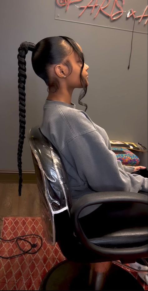 One Braid With Curls, Braided Ponytail Weave, Black Ponytail, Braided Pony, Weave Ponytail Hairstyles, Sleek Ponytail Hairstyles, Weave Ponytail, Frontal Wig Hairstyles, Black Ponytail Hairstyles