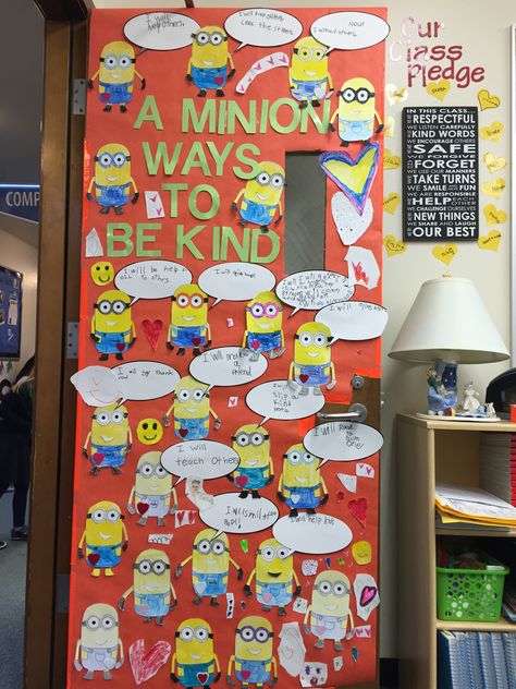 Our Great Kindness Challenge door decoration...the kids did an awesome job! Winter Classroom Ideas, Kindness Door, Door Ideas For Classroom, Thanksgiving Classroom Door, Classroom Kindness, Fall Classroom Door, Farm Fabric, Christmas Door Decorating, Halloween Classroom Door