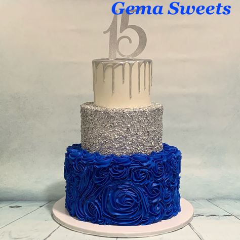 Quince Cakes Royal Blue And Silver, Royal Blue Sweet 16 Cake, Royal Blue And Silver Cake, Royal Blue Quinceanera Cake, Quinceanera Cakes Blue, Royal Blue Cake Quinceanera, Royal Blue Birthday Cake, Royal Blue Quince Cake, Cake Quinceanera