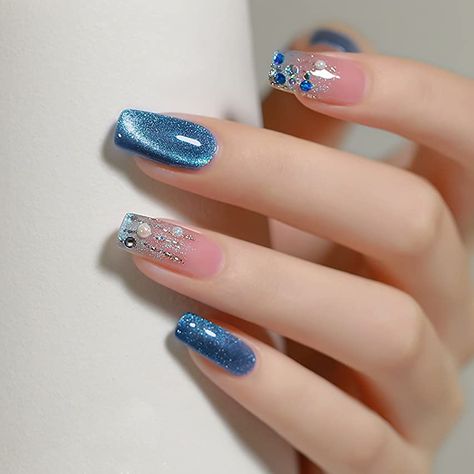 Check this out! Shiny Blue Nails, Holographic Nails Acrylic, Summer Nails Blue, Blue Cat Eye, Eye Nail Art, Cat Eye Gel Polish, Crystal Cat, Eye Nails, Nails Blue