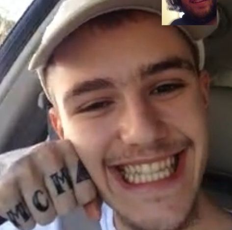 lil peep. gustav ahr. no face tattoos. facetime. happy. smiling. lil bo peep Lil Peep Smiling, Face Tattoos, No Face, Tumblr, Tattoos, Books